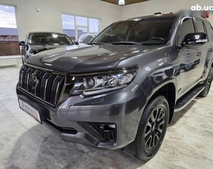 Тойота Ленд Крузер Прадо, объемом двигателя 2.8 л и пробегом 111 тыс. км за 50999 $, фото 2 на Automoto.ua