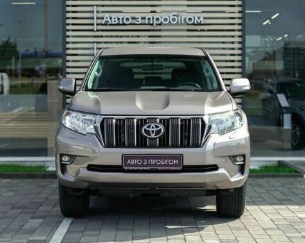 Тойота Ленд Крузер Прадо, объемом двигателя 2.8 л и пробегом 24 тыс. км за 47234 $, фото 4 на Automoto.ua