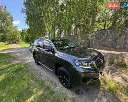 Тойота Ленд Крузер Прадо, об'ємом двигуна 4 л та пробігом 89 тис. км за 43500 $, фото 5 на Automoto.ua