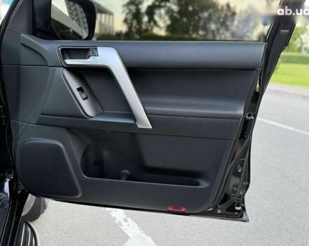 Тойота Ленд Крузер Прадо, объемом двигателя 4 л и пробегом 11 тыс. км за 54700 $, фото 22 на Automoto.ua