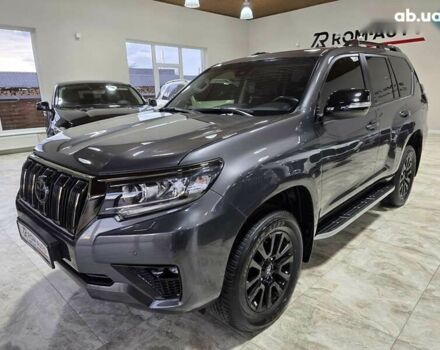 Тойота Ленд Крузер Прадо, объемом двигателя 2.8 л и пробегом 111 тыс. км за 50999 $, фото 3 на Automoto.ua
