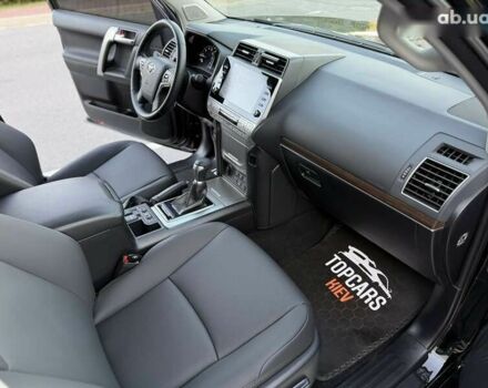Тойота Ленд Крузер Прадо, объемом двигателя 4 л и пробегом 11 тыс. км за 54700 $, фото 26 на Automoto.ua