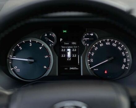 Тойота Ленд Крузер Прадо, объемом двигателя 2.8 л и пробегом 24 тыс. км за 47234 $, фото 21 на Automoto.ua