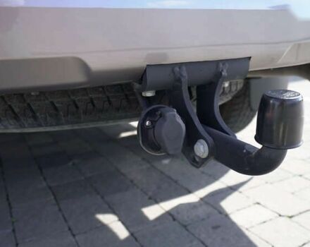 Тойота Ленд Крузер Прадо, объемом двигателя 2.8 л и пробегом 24 тыс. км за 47234 $, фото 10 на Automoto.ua