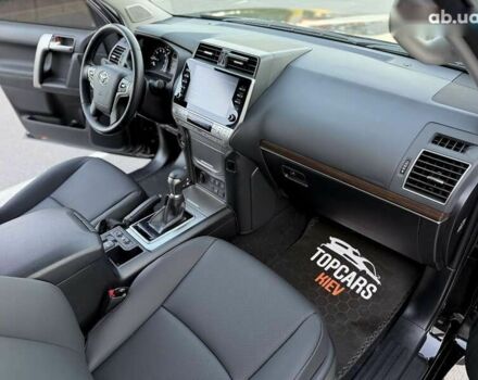 Тойота Ленд Крузер Прадо, объемом двигателя 4 л и пробегом 11 тыс. км за 54700 $, фото 27 на Automoto.ua
