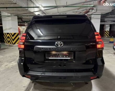Тойота Ленд Крузер Прадо, об'ємом двигуна 2.8 л та пробігом 52 тис. км за 54900 $, фото 8 на Automoto.ua