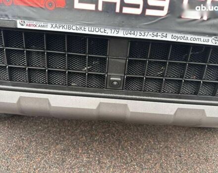 Тойота Ленд Крузер Прадо, объемом двигателя 2.8 л и пробегом 12 тыс. км за 68700 $, фото 26 на Automoto.ua