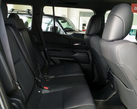 Тойота Ленд Крузер Прадо, объемом двигателя 2.8 л и пробегом 0 тыс. км за 72193 $, фото 19 на Automoto.ua