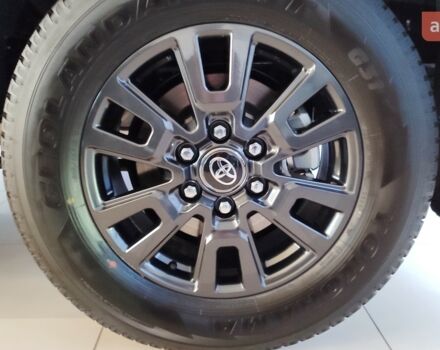 купить новое авто Тойота Ленд Крузер Прадо 2025 года от официального дилера Тойота Центр Чернігів «Соллі-Плюс» Тойота фото