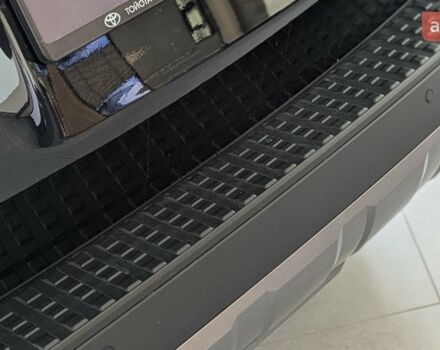 Тойота Ленд Крузер Прадо, объемом двигателя 2.8 л и пробегом 0 тыс. км за 63991 $, фото 14 на Automoto.ua