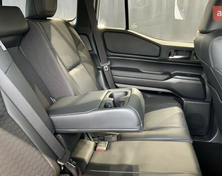 Тойота Ленд Крузер Прадо, объемом двигателя 2.8 л и пробегом 0 тыс. км за 71920 $, фото 20 на Automoto.ua