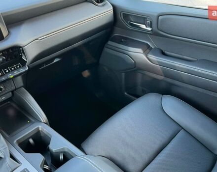 Тойота Ленд Крузер Прадо, объемом двигателя 2.8 л и пробегом 0 тыс. км за 69020 $, фото 19 на Automoto.ua