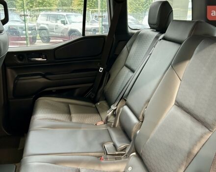 Тойота Ленд Крузер Прадо, объемом двигателя 2.8 л и пробегом 0 тыс. км за 71920 $, фото 16 на Automoto.ua