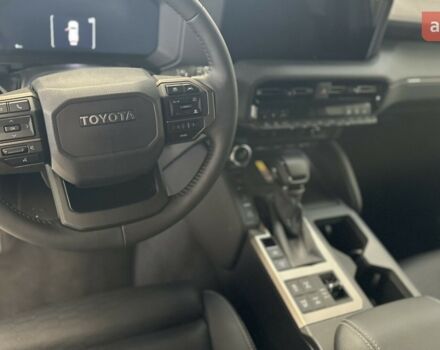 купить новое авто Тойота Ленд Крузер Прадо 2025 года от официального дилера Тойота на Столичному Тойота фото