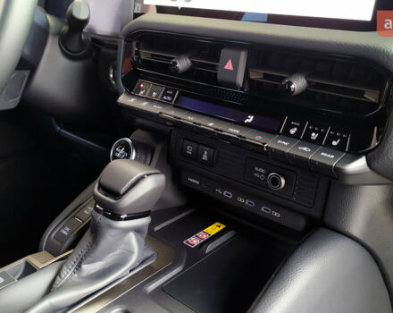 Тойота Ленд Крузер Прадо, объемом двигателя 2.8 л и пробегом 0 тыс. км за 69131 $, фото 20 на Automoto.ua