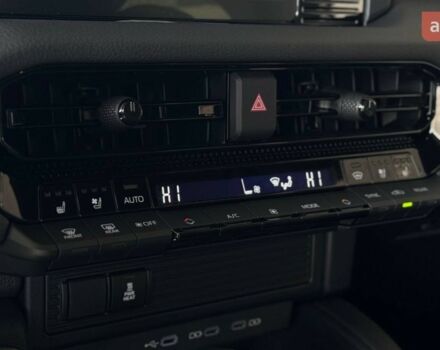 Тойота Ленд Крузер Прадо, объемом двигателя 2.8 л и пробегом 0 тыс. км за 59945 $, фото 9 на Automoto.ua