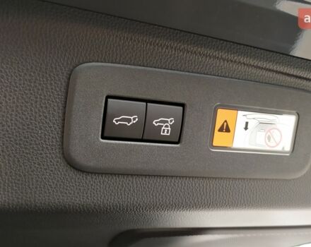 Тойота Ленд Крузер Прадо, объемом двигателя 2.8 л и пробегом 0 тыс. км за 72193 $, фото 29 на Automoto.ua