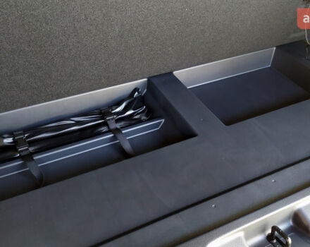 Тойота Ленд Крузер Прадо, объемом двигателя 2.8 л и пробегом 0 тыс. км за 69131 $, фото 31 на Automoto.ua