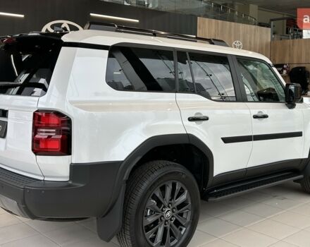 Тойота Ленд Крузер Прадо, объемом двигателя 2.8 л и пробегом 0 тыс. км за 71920 $, фото 8 на Automoto.ua