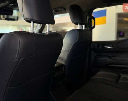 Тойота Ленд Крузер Прадо, объемом двигателя 2.8 л и пробегом 0 тыс. км за 71256 $, фото 19 на Automoto.ua