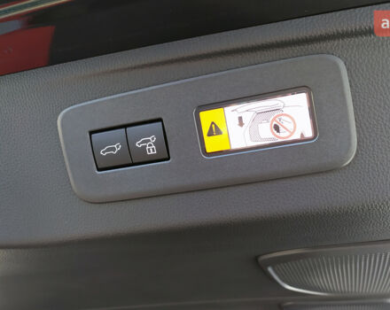 Тойота Ленд Крузер Прадо, объемом двигателя 2.8 л и пробегом 0 тыс. км за 69131 $, фото 32 на Automoto.ua