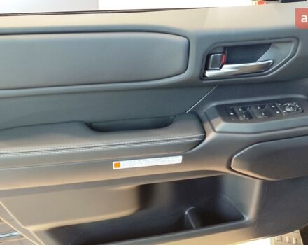 Тойота Ленд Крузер Прадо 2025 року купити нове авто Тойота Ленд Крузер Прадо 2025 року від офіційного дилера Тойота Центр Чернігів «Соллі-Плюс» Тойота фото