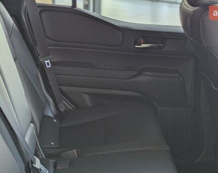 Тойота Ленд Крузер Прадо, объемом двигателя 2.8 л и пробегом 0 тыс. км за 63991 $, фото 17 на Automoto.ua