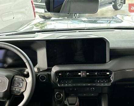 Тойота Ленд Крузер Прадо, объемом двигателя 2.8 л и пробегом 0 тыс. км за 80582 $, фото 12 на Automoto.ua