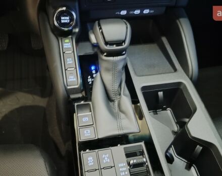 купить новое авто Тойота Ленд Крузер Прадо 2025 года от официального дилера Тойота Центр Чернігів «Соллі-Плюс» Тойота фото