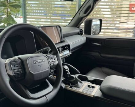 Тойота Ленд Крузер Прадо, об'ємом двигуна 2.8 л та пробігом 0 тис. км за 62387 $, фото 4 на Automoto.ua