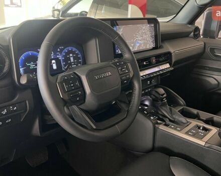 Тойота Ленд Крузер Прадо, объемом двигателя 2.8 л и пробегом 0 тыс. км за 62550 $, фото 6 на Automoto.ua