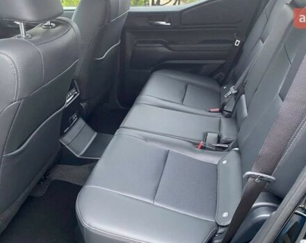 Тойота Ленд Крузер Прадо, объемом двигателя 2.8 л и пробегом 0 тыс. км за 62426 $, фото 13 на Automoto.ua