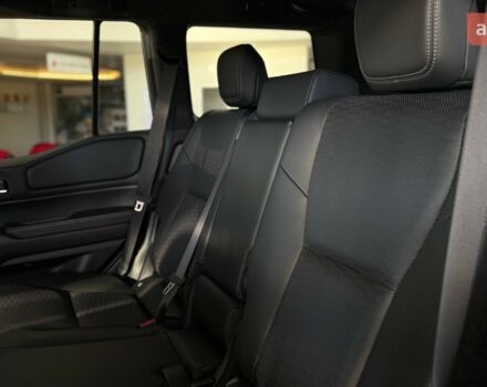 Тойота Ленд Крузер Прадо, объемом двигателя 2.8 л и пробегом 0 тыс. км за 71256 $, фото 20 на Automoto.ua