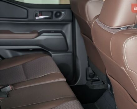 Тойота Ленд Крузер Прадо, об'ємом двигуна 2.39 л та пробігом 0 тис. км за 72864 $, фото 10 на Automoto.ua