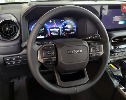 Тойота Ленд Крузер Прадо, объемом двигателя 2.8 л и пробегом 0 тыс. км за 72193 $, фото 12 на Automoto.ua