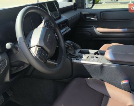 Тойота Ленд Крузер Прадо, объемом двигателя 2.8 л и пробегом 0 тыс. км за 61947 $, фото 3 на Automoto.ua