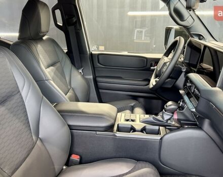 Тойота Ленд Крузер Прадо, объемом двигателя 2.8 л и пробегом 0 тыс. км за 71920 $, фото 22 на Automoto.ua