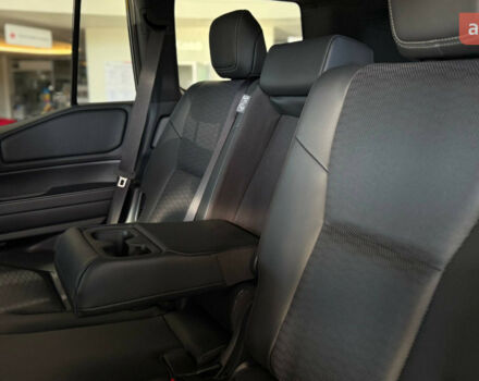 Тойота Ленд Крузер Прадо, объемом двигателя 2.8 л и пробегом 0 тыс. км за 71841 $, фото 9 на Automoto.ua