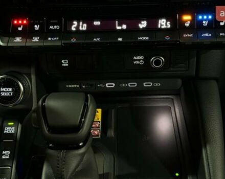 Тойота Ленд Крузер Прадо, объемом двигателя 2.8 л и пробегом 0 тыс. км за 69421 $, фото 22 на Automoto.ua