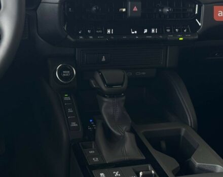 Тойота Ленд Крузер Прадо, объемом двигателя 2.8 л и пробегом 0 тыс. км за 59945 $, фото 5 на Automoto.ua