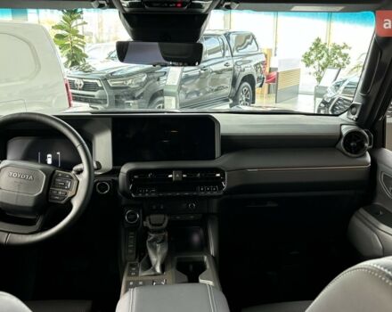 Тойота Ленд Крузер Прадо, объемом двигателя 2.8 л и пробегом 0 тыс. км за 80582 $, фото 10 на Automoto.ua