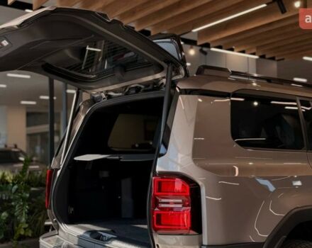 Тойота Ленд Крузер Прадо, объемом двигателя 2.8 л и пробегом 0 тыс. км за 81999 $, фото 20 на Automoto.ua