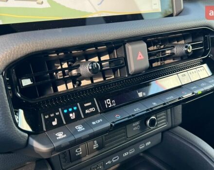 Тойота Ленд Крузер Прадо, объемом двигателя 2.8 л и пробегом 0 тыс. км за 69020 $, фото 29 на Automoto.ua