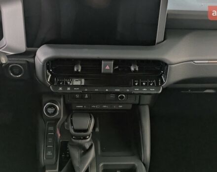 Тойота Ленд Крузер Прадо, объемом двигателя 2.8 л и пробегом 0 тыс. км за 63991 $, фото 11 на Automoto.ua