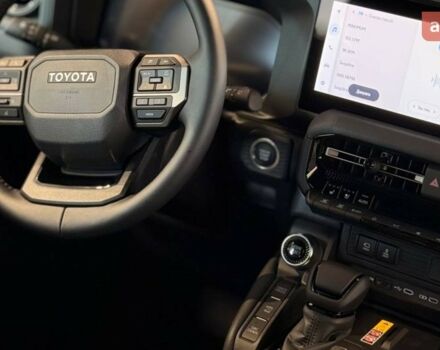 Тойота Ленд Крузер Прадо, объемом двигателя 2.8 л и пробегом 0 тыс. км за 79718 $, фото 9 на Automoto.ua