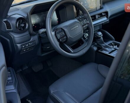 Тойота Ленд Крузер Прадо, объемом двигателя 2.8 л и пробегом 0 тыс. км за 60281 $, фото 12 на Automoto.ua