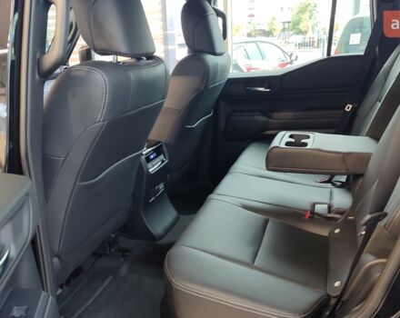 Тойота Ленд Крузер Прадо 2025 року купити нове авто Тойота Ленд Крузер Прадо 2025 року від офіційного дилера Тойота Центр Чернігів «Соллі-Плюс» Тойота фото