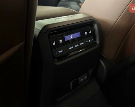 Тойота Ленд Крузер Прадо, объемом двигателя 2.8 л и пробегом 0 тыс. км за 70987 $, фото 2 на Automoto.ua