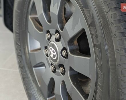 Тойота Ленд Крузер Прадо, объемом двигателя 2.8 л и пробегом 0 тыс. км за 63991 $, фото 12 на Automoto.ua