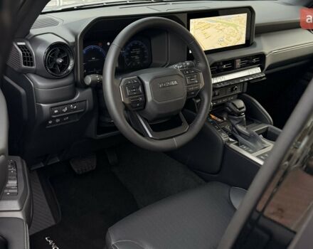 Тойота Ленд Крузер Прадо, объемом двигателя 2.8 л и пробегом 0 тыс. км за 65727 $, фото 20 на Automoto.ua